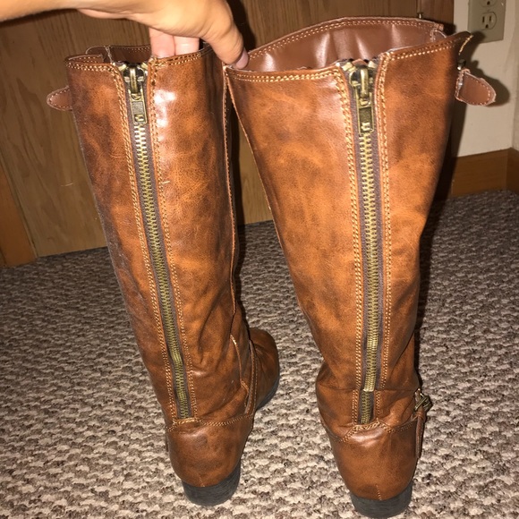 High boots - Picture 3 of 4